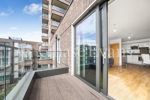 2 bedroom flat to rent, Agnes George Walk, Royal Docks, London, E16