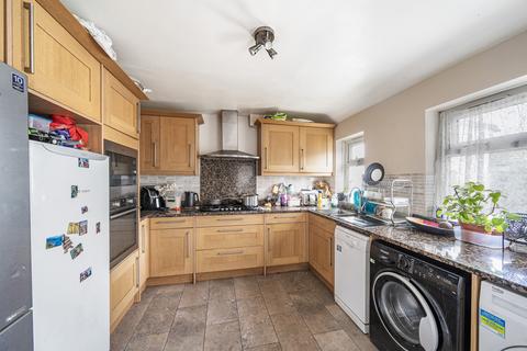 2 bedroom terraced house for sale, Elthorne Road, London NW9