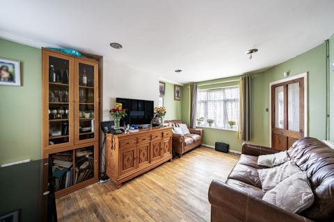 2 bedroom terraced house for sale, Elthorne Road, London NW9