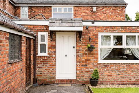 3 bedroom cottage for sale, Cop Holt Cottage, Newton Road, Winwick, WA2