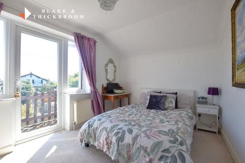 3 bedroom cottage for sale, Hereford Road, Holland-on-Sea