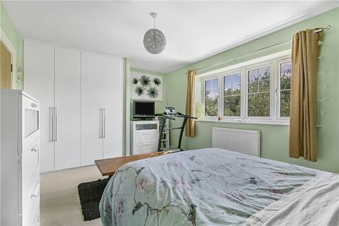32 Shelburne Drive, Whitton, Hounslow, TW4 5LA