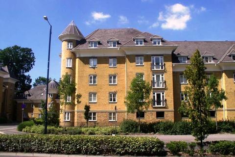 2 bedroom apartment to rent, Century Court, Woking GU21