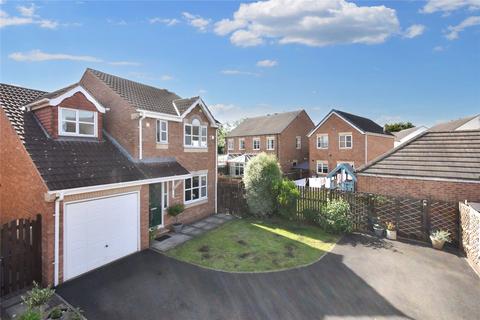 3 bedroom detached house for sale, Greenacre Court, Garforth, Leeds, West Yorkshire