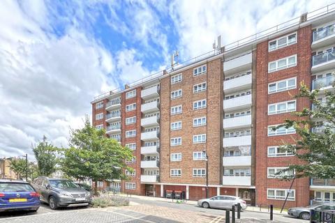 2 bedroom flat for sale, Barclay Close, London, sw6