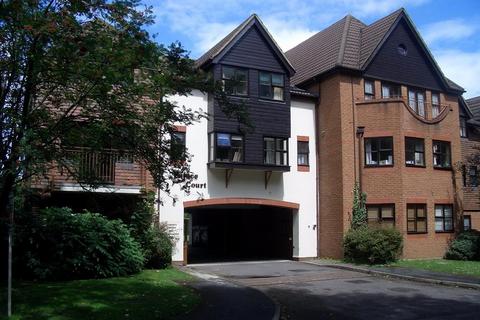 1 bedroom apartment to rent, Maybury Road, Woking, Surrey, GU21