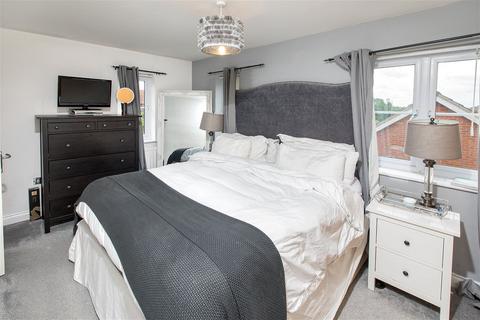 12 Catterick Close, Corby, NN18 8RE