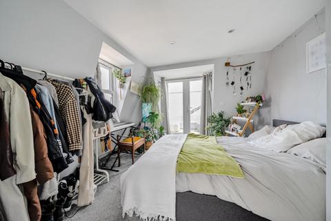 14a Renmuir Street, London, SW17 9SS