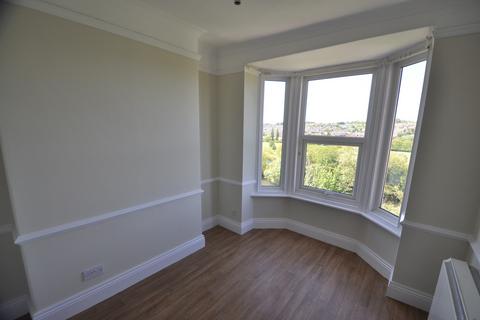 2 bedroom flat to rent, Haldon Road, Exeter, EX4