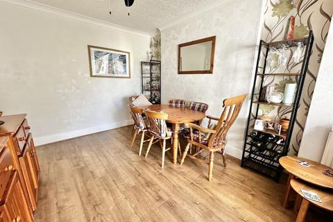 1 Crescent Avenue, Thornton-cleveleys, FY5 3JE
