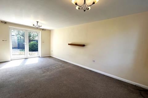 12 Cranberry Road, Witney, OX28 1AE