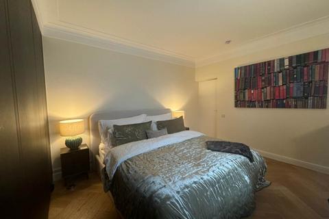 1 bedroom apartment to rent, Gloucester Terrace, Paddington
