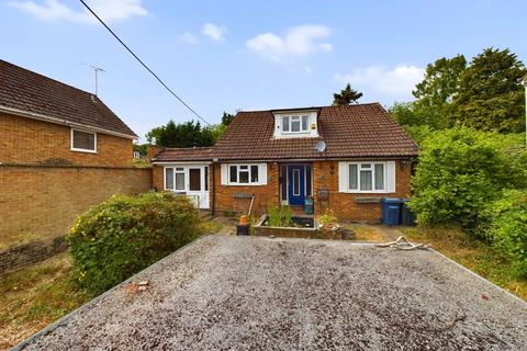 5 bedroom detached bungalow for sale, Pinewood Road, High Wycombe HP12