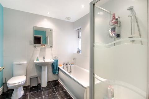 23 Foxwood Way, Longfield, DA3 7LD