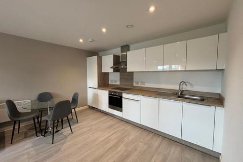 2 bedroom apartment to rent, Sillivan Way, Salford M3