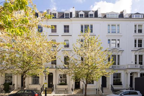 6 bedroom townhouse for sale, Palace Gardens Terrace, London W8