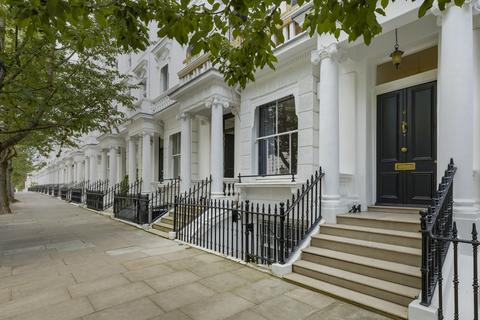 6 bedroom townhouse for sale, Palace Gardens Terrace, London W8