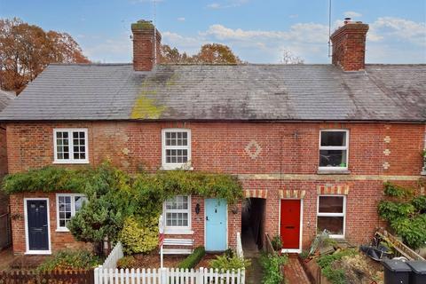 2 bedroom terraced house for sale, Corseley Road, Groombridge