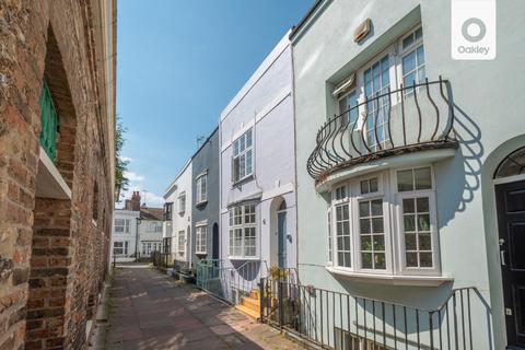 3 bedroom terraced house for sale, Blenheim Place, North Laine, Brighton