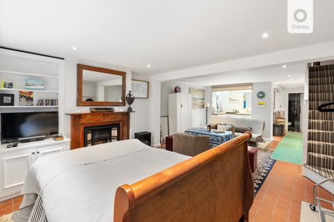 3 bedroom terraced house for sale, Blenheim Place, North Laine, Brighton