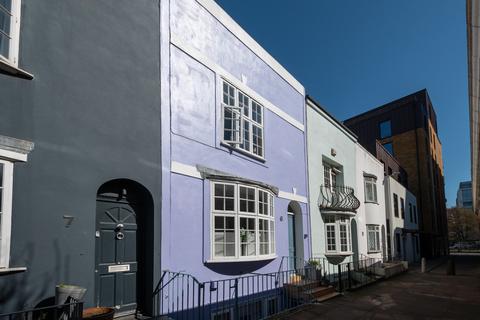 3 bedroom terraced house for sale, Blenheim Place, North Laine, Brighton