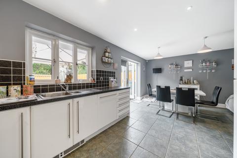 5 bedroom terraced house for sale, Richmond Road