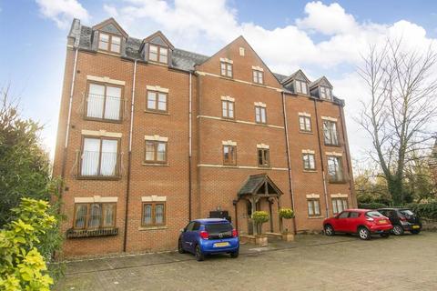 2 bedroom flat for sale, St Marys Road, Market Harborough, LE16