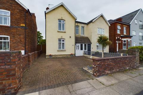 3 bedroom semi-detached house for sale, Devonshire Road, Southport PR9