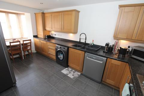 4 bedroom detached house for sale, Mill Field Avenue, Leicester LE8