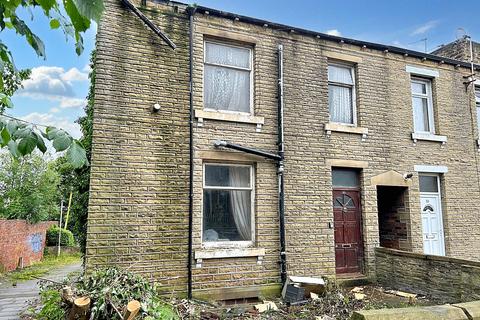 2 bedroom terraced house for sale, Poplar Street, Birkby, Huddersfield, West Yorkshire, HD2