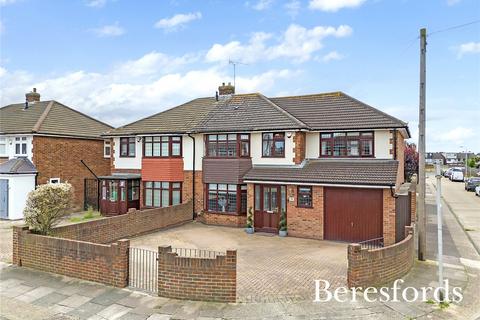 35 Dawson Drive, Rainham, RM13 7ED