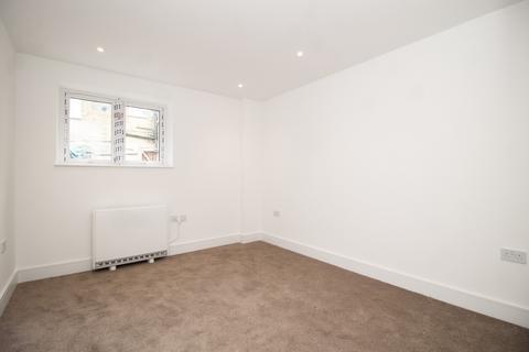 1 bedroom flat to rent, Cheltenham Road, London, SE15