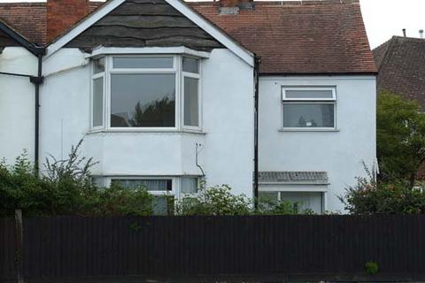 4 bed semi-detached house for rent in The Slade, Headington OX3