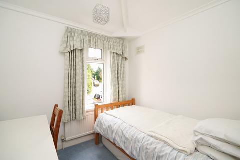 52 Greenfield Road, Sheffield, S8 7RR