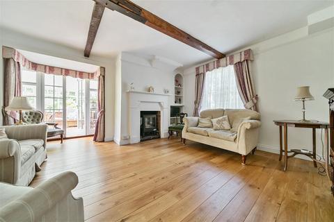 3 bedroom detached house for sale, Southington, Overton, Hampshire, RG25 3DA