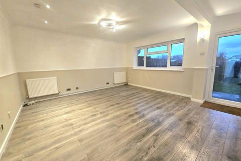 undefined, Apollo Close, Hornchurch, RM12
