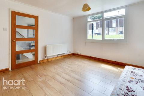 3 bedroom terraced house for sale, Longueville Court, Northampton