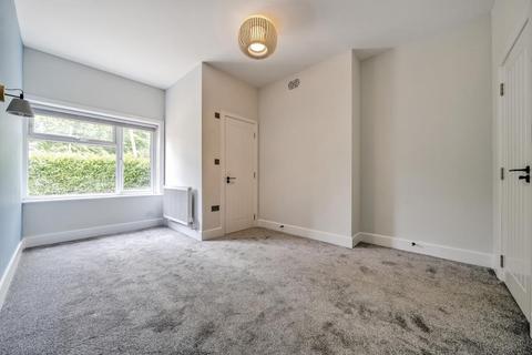 2 bedroom apartment to rent, Wokingham,  Berkshire,  RG40