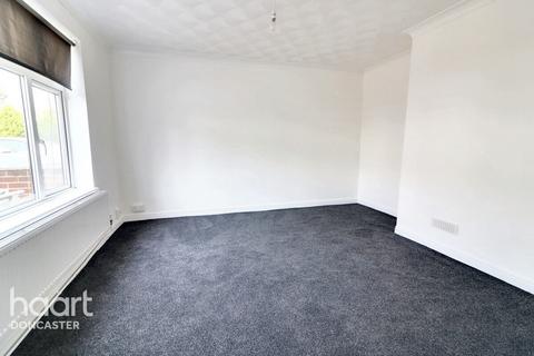 10 Chatsworth Crescent, Doncaster, DN5 9JU