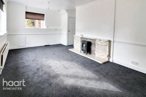 10 Chatsworth Crescent, Doncaster, DN5 9JU