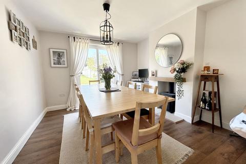 28 Langdown Road, Hythe, Southampton, SO45 6EW