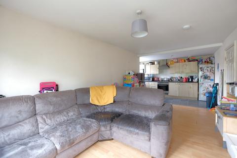 2 bedroom flat for sale, Francis Avenue, Eccles, M30