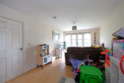 2 bedroom flat for sale, Francis Avenue, Eccles, M30