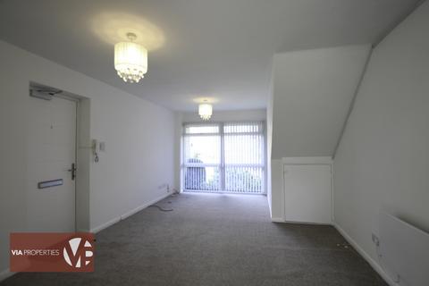 2 bedroom flat to rent, Barclay Court, Park View, Hoddesdon EN11