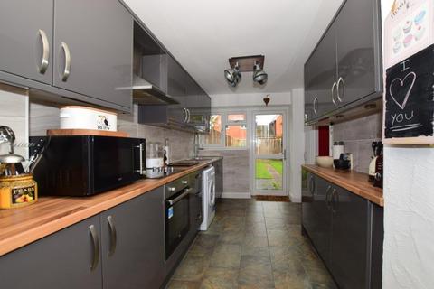 3 bedroom terraced house to rent, Bonnygate, Basildon, SS14