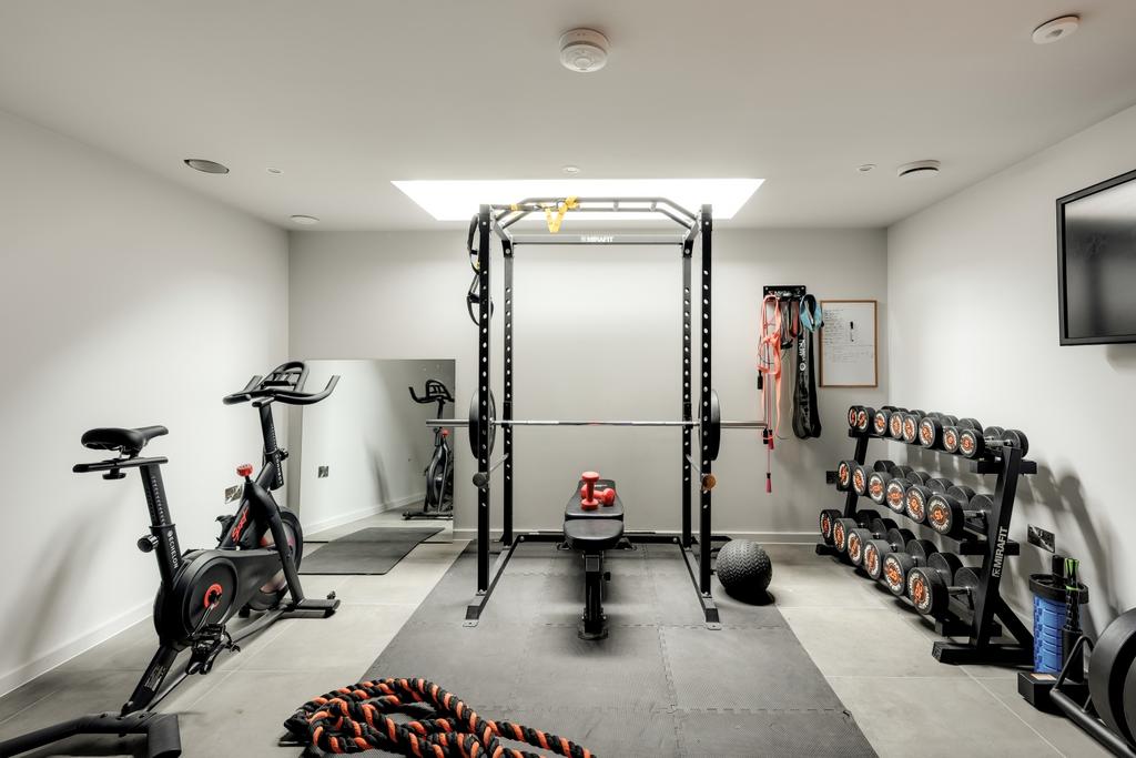 Gym 76a