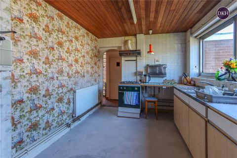 3 bedroom semi-detached house for sale, Bushey, Hertfordshire WD23