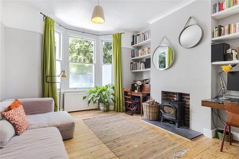 1 bedroom apartment for sale, Limesford Road, London, SE15