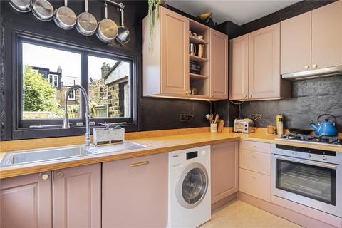 1 bedroom apartment for sale, Limesford Road, London, SE15