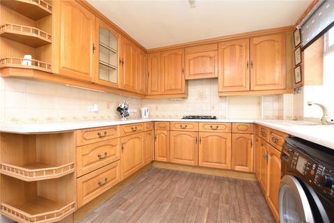 4 bedroom bungalow for sale, Ryedale Way, Tingley, Wakefield, West Yorkshire